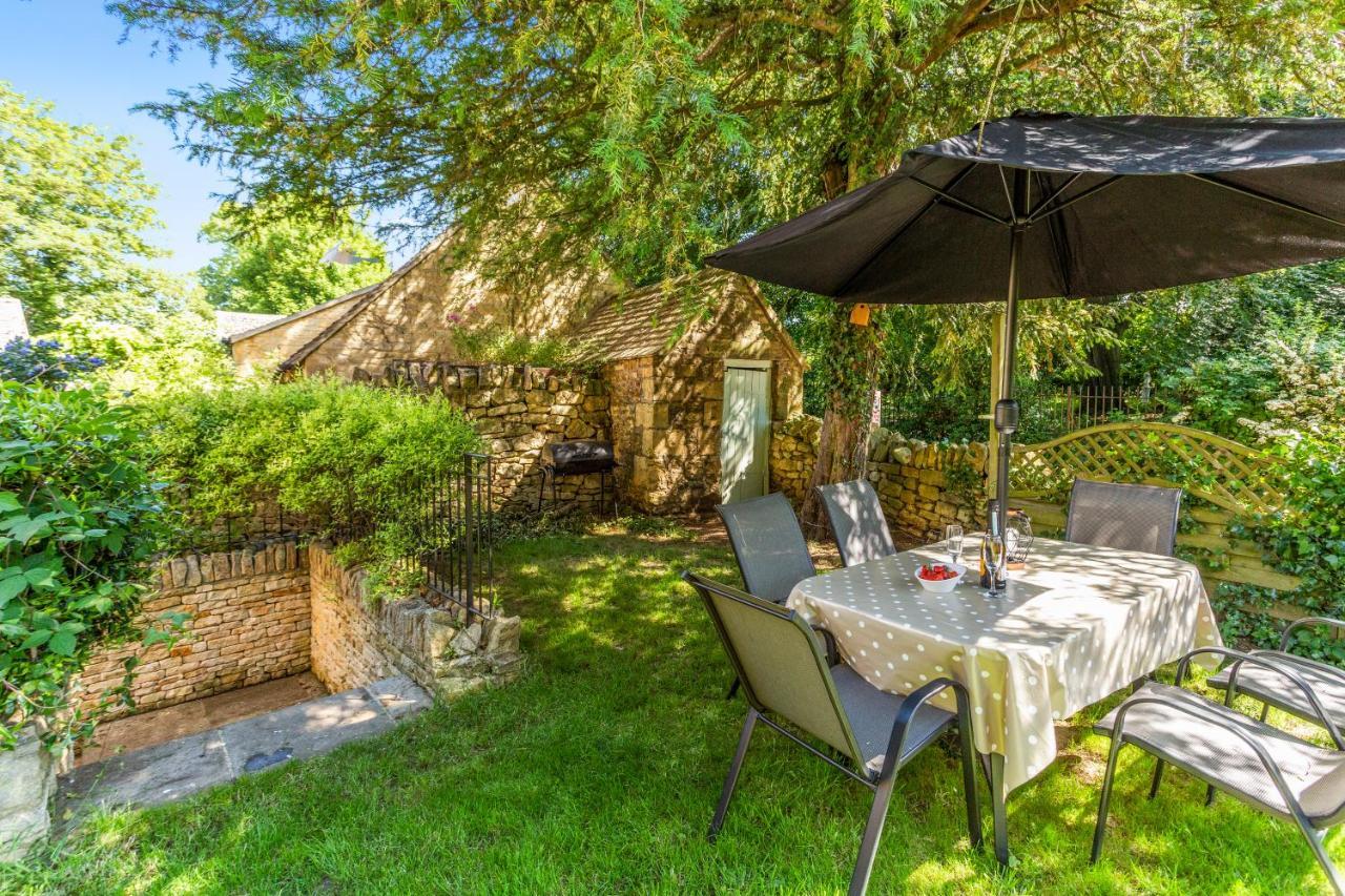 Church Cottage Chipping Campden Exterior photo